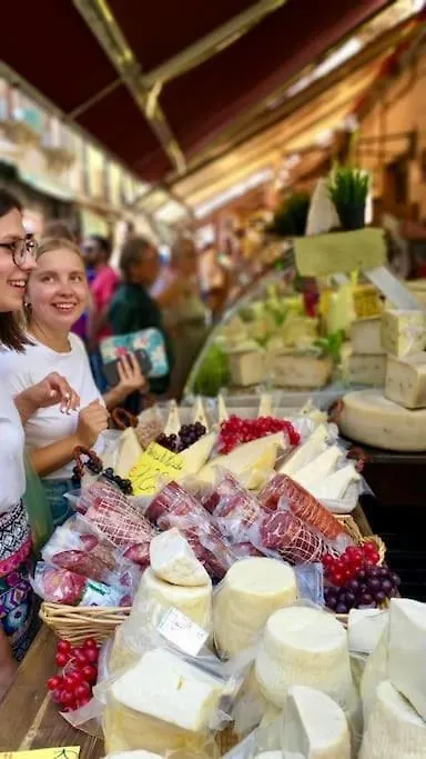 L' Angolo Dei Benedettini Catania