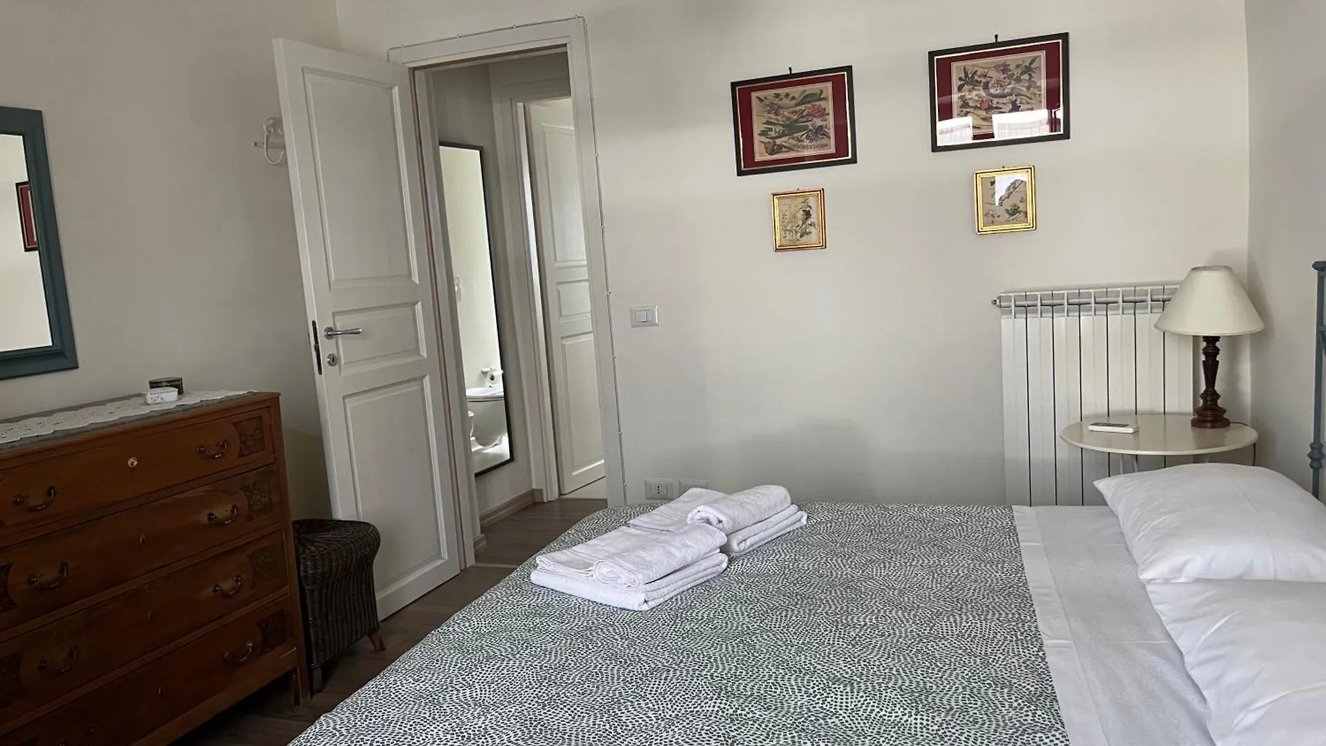 L' Angolo Dei Benedettini Catania Apartment